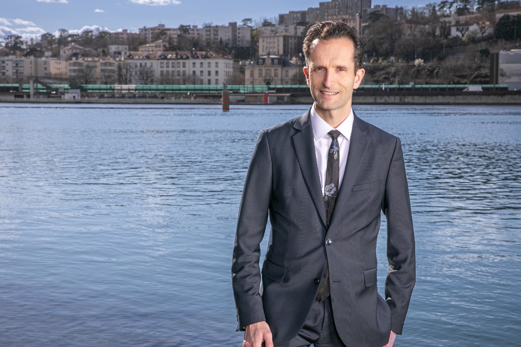 Nicolas Mourlon, directeur général - portrait en extérieur