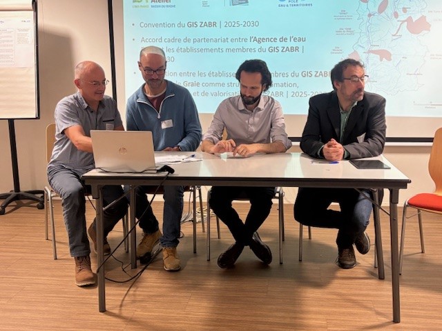 signature ZABR-Agence 3